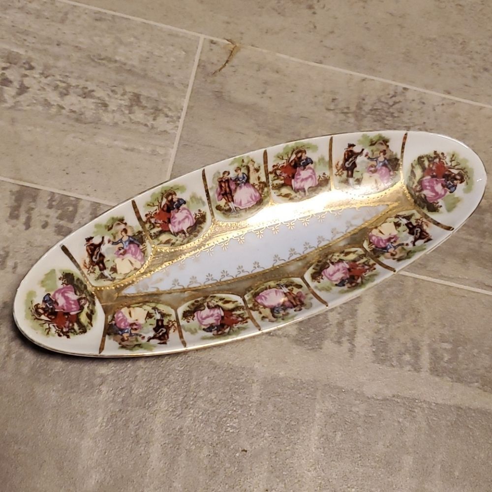 Vintage Arnart Oval Victorian Pickle Dish